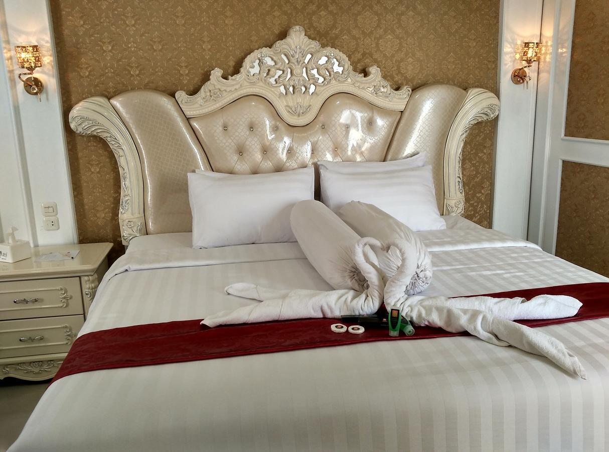 Grand Indobaru Hotel Selatpanjang Extérieur photo