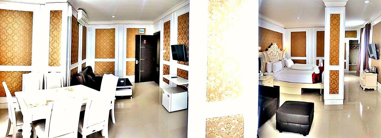 Grand Indobaru Hotel Selatpanjang Extérieur photo