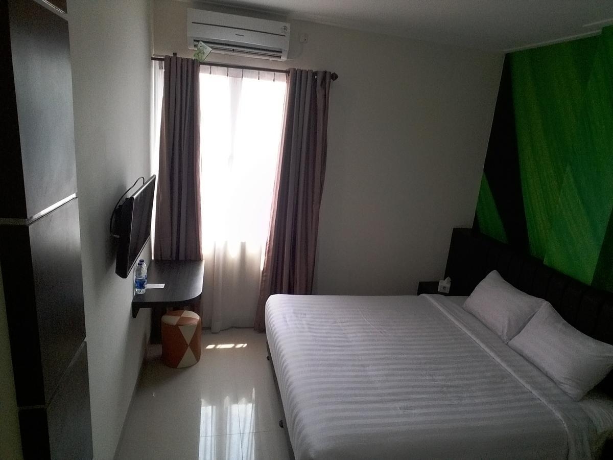 Grand Indobaru Hotel Selatpanjang Extérieur photo
