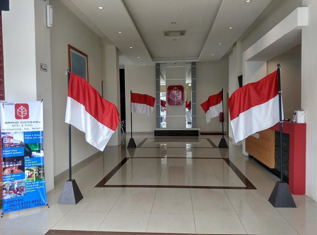 Grand Indobaru Hotel Selatpanjang Extérieur photo